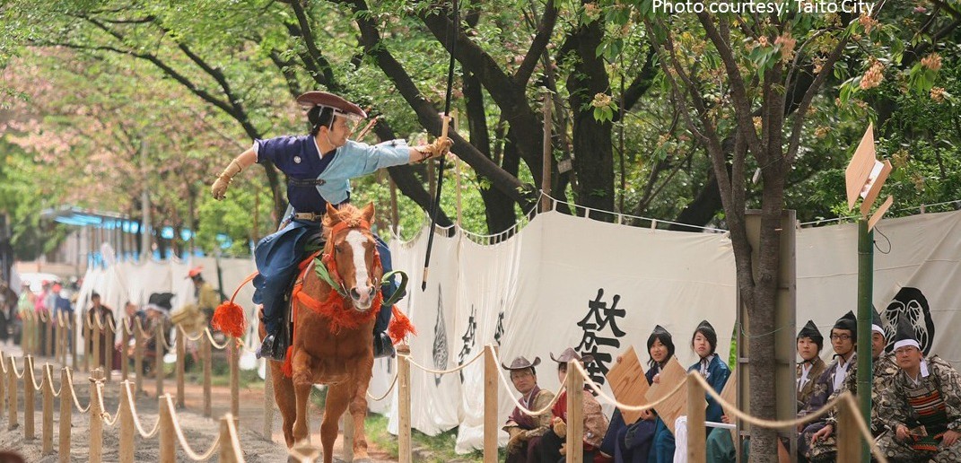 Asakusa yabusame (horseback archery) 2017 (amuzen article)